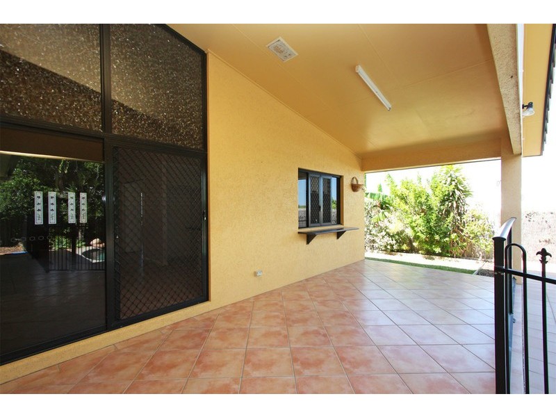 2 Kwila Crescent, Douglas QLD 4814