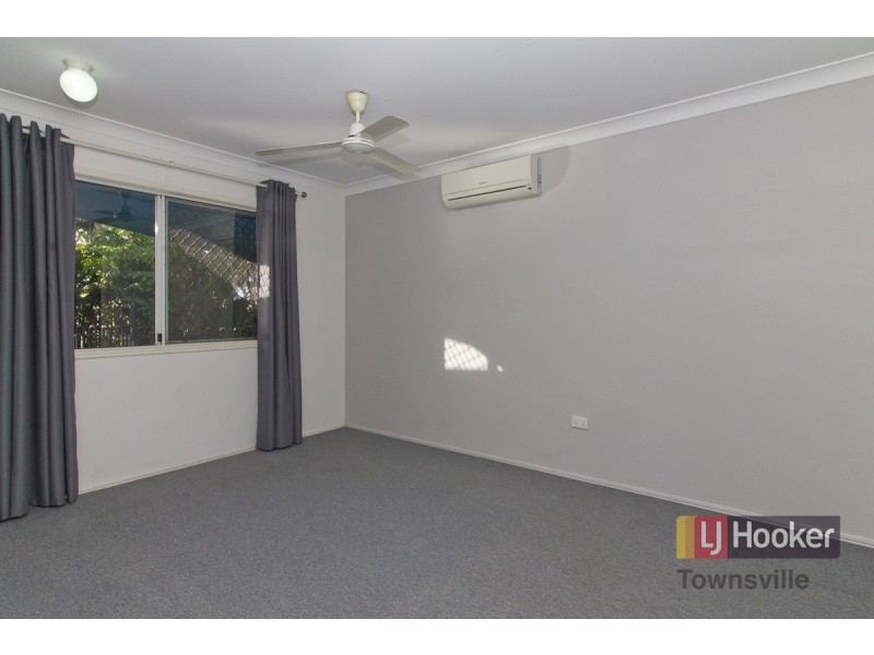 12 Gernika Court, Bushland Beach QLD 4818