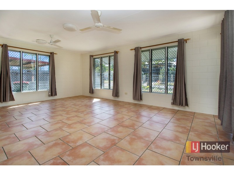 149 Miles Avenue, Kelso QLD 4815