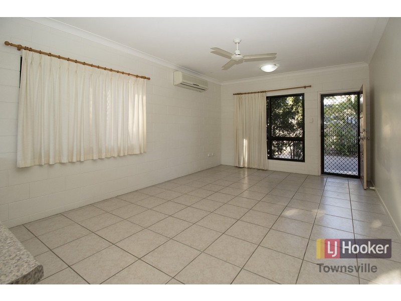 2/137 Bayswater Road, Currajong QLD 4812
