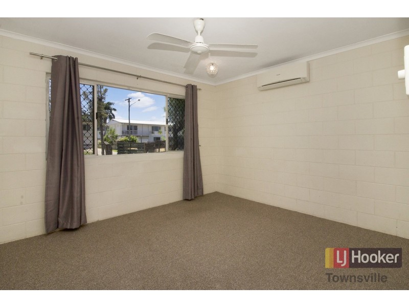 1/9 Hall Street, Kirwan QLD 4817