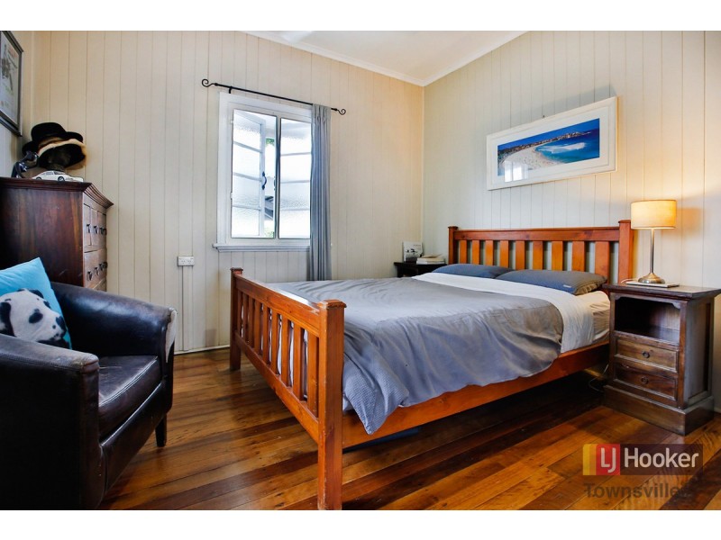 2 Minehane Street, Cluden QLD 4811