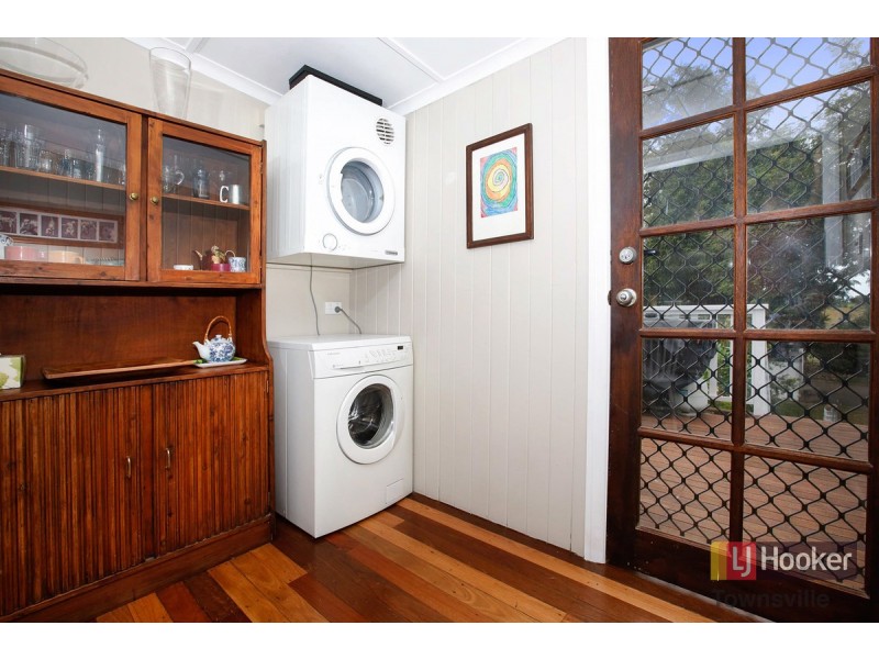 2 Minehane Street, Cluden QLD 4811