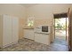 7 Henry Street, West End QLD 4810
