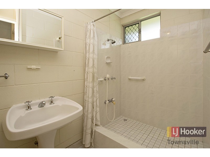 86A Bamford Lane, Kirwan QLD 4817