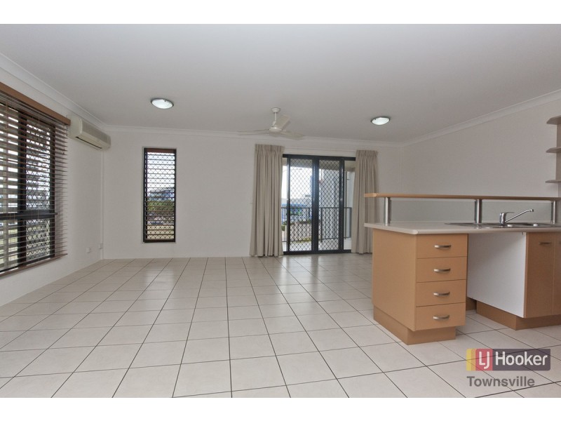 2/2 Freshwater Drive, Douglas QLD 4814