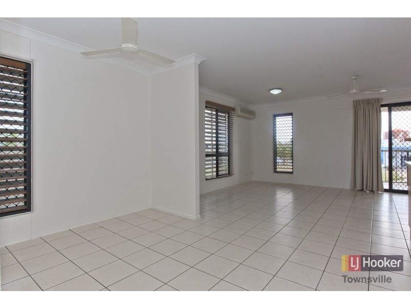 2/2 Freshwater Drive, Douglas QLD 4814
