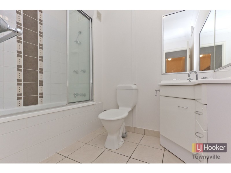 2/2 Freshwater Drive, Douglas QLD 4814