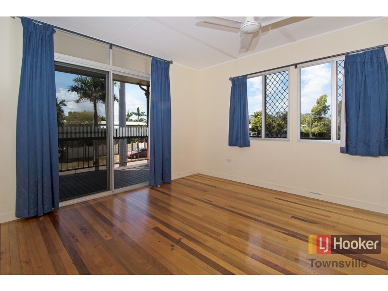 31 Etheridge Street, Mount Louisa QLD 4814