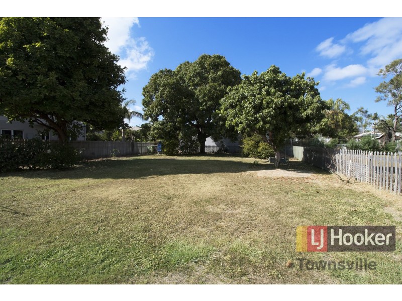 14 Barnard Street, Aitkenvale QLD 4814