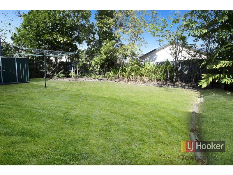 4 New England Court, Douglas QLD 4814