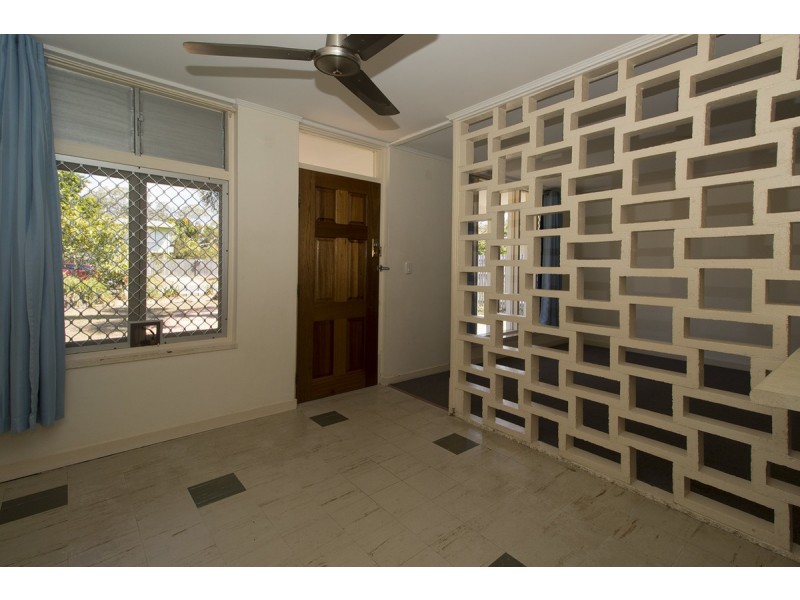 14 Wackett Street, Pallarenda QLD 4810