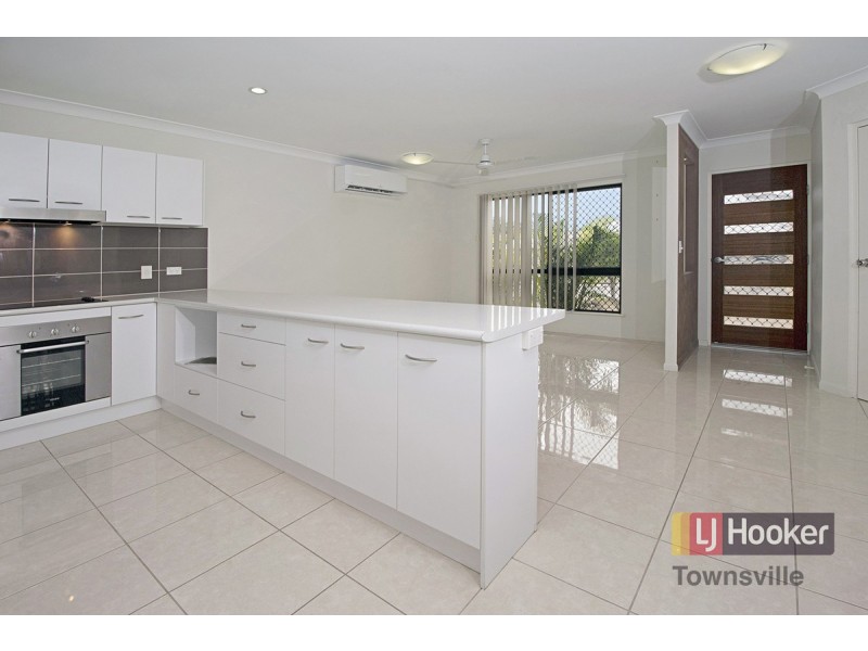 58 Daintree Drive, Bushland Beach QLD 4818