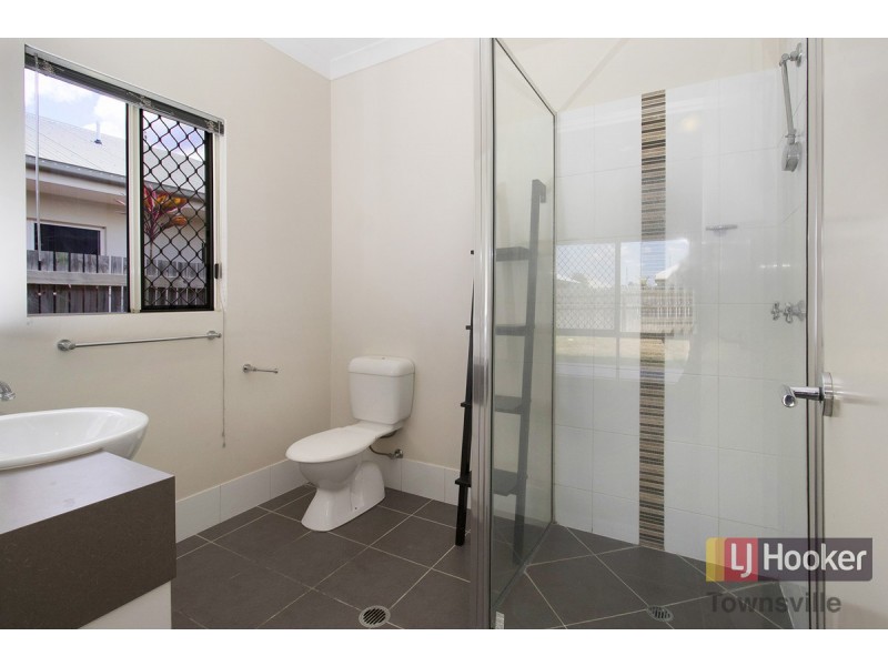 44 Yarra Crescent, Kelso QLD 4815