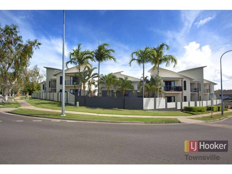 6/2 Freshwater Drive, Douglas QLD 4814