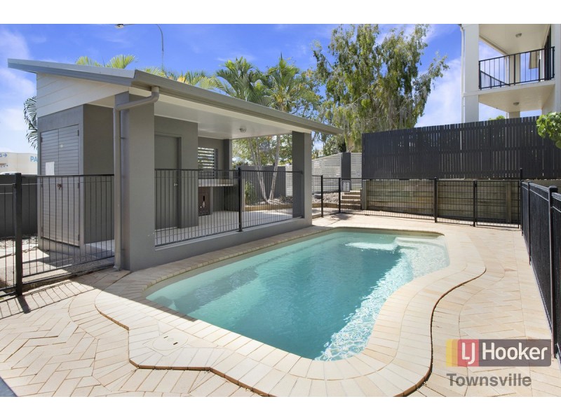 6/2 Freshwater Drive, Douglas QLD 4814