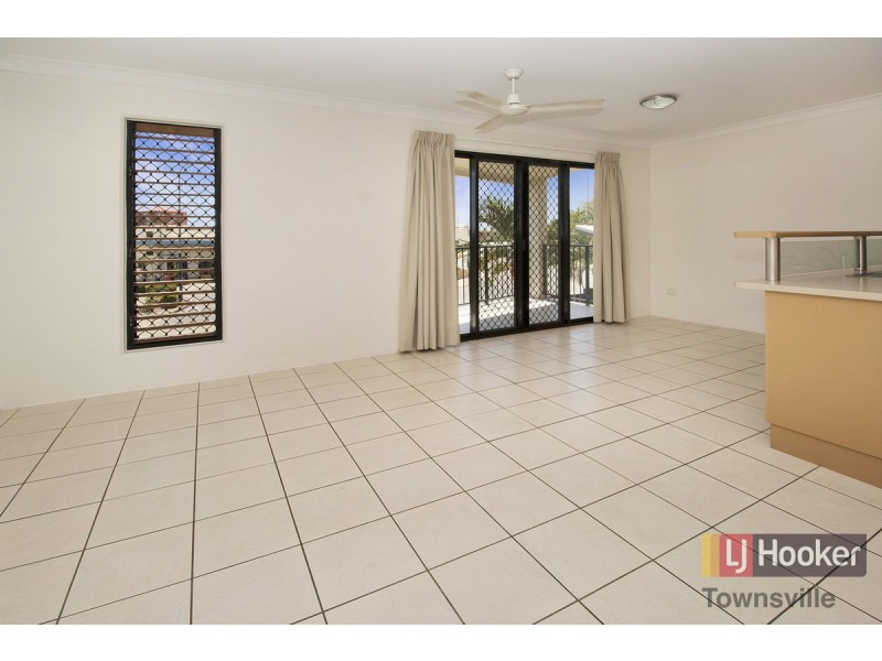 6/2 Freshwater Drive, Douglas QLD 4814