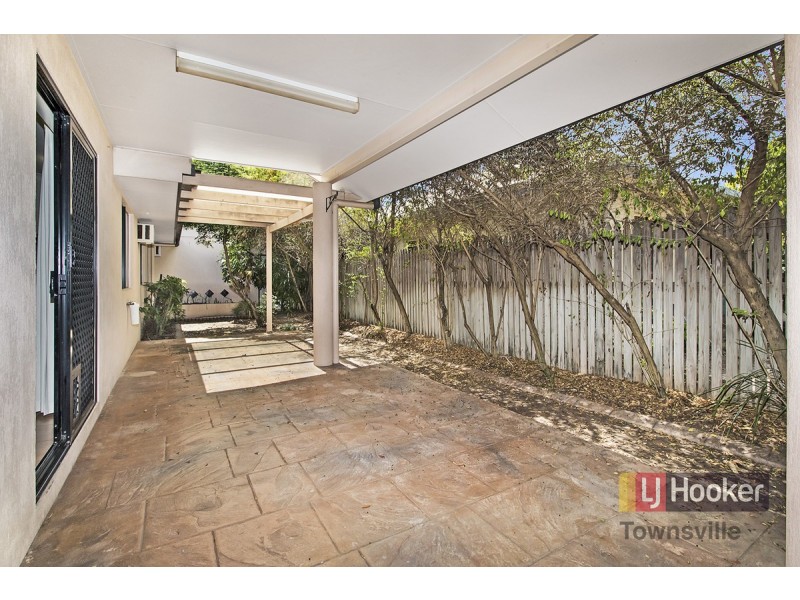 4 Yale Close, Douglas QLD 4814