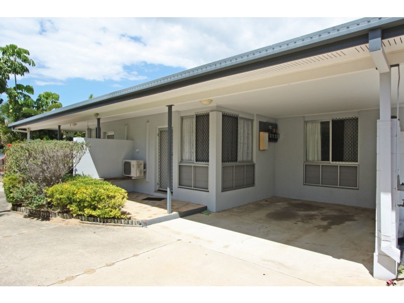 2/4 Buck Street, Mysterton QLD 4812