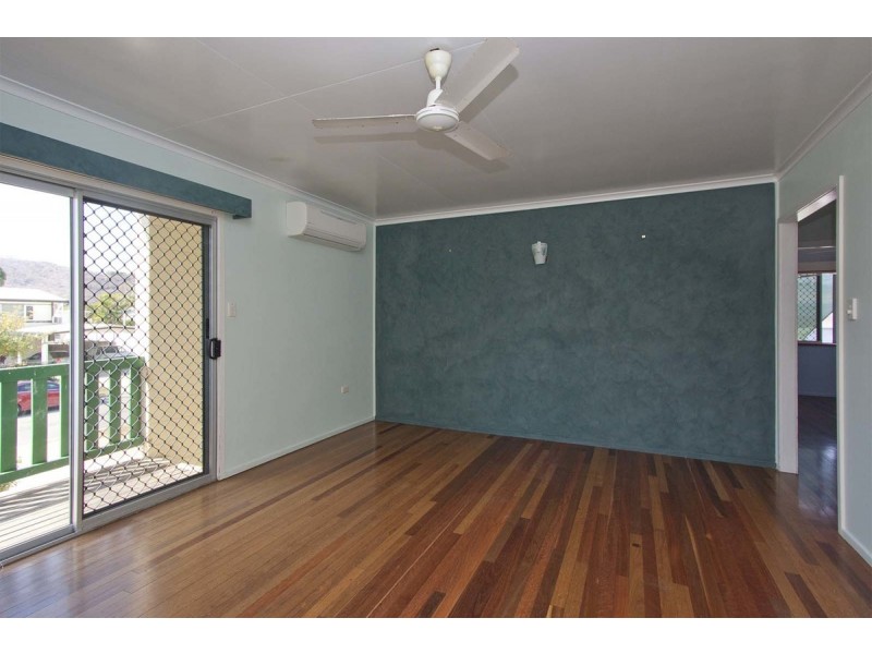 20 Ives Street, Kirwan QLD 4817