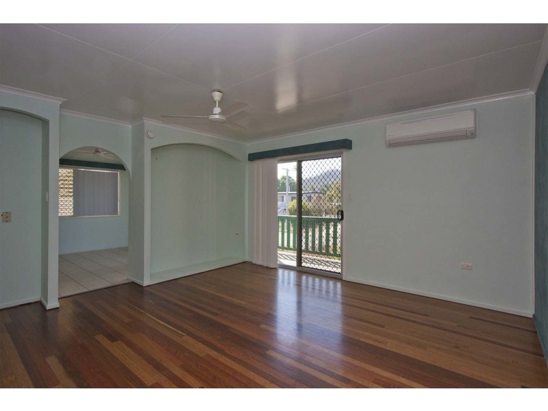 20 Ives Street, Kirwan QLD 4817