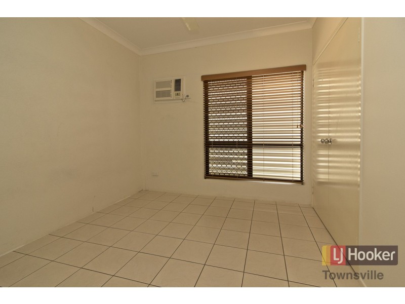 11/2 Freshwater Drive, Douglas QLD 4814