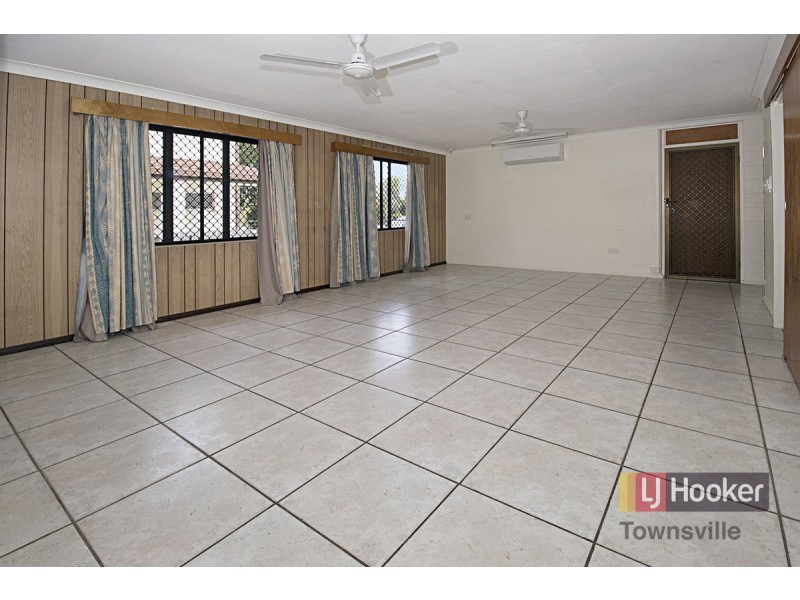 17 Burgess Street, Aitkenvale QLD 4814