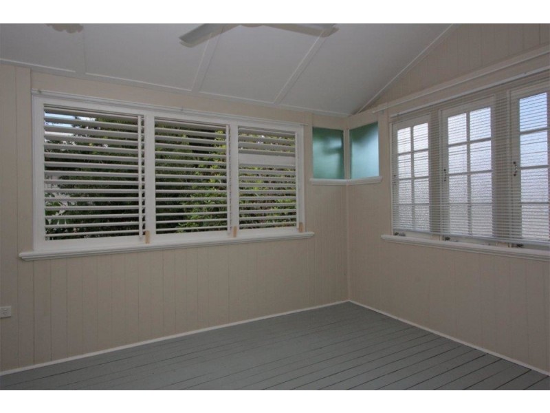 26 Brentnall Street, Mysterton QLD 4812