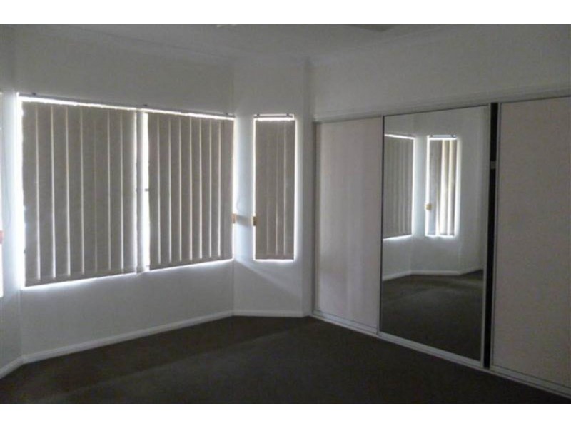 8 Cottonwood Court, Kirwan QLD 4817