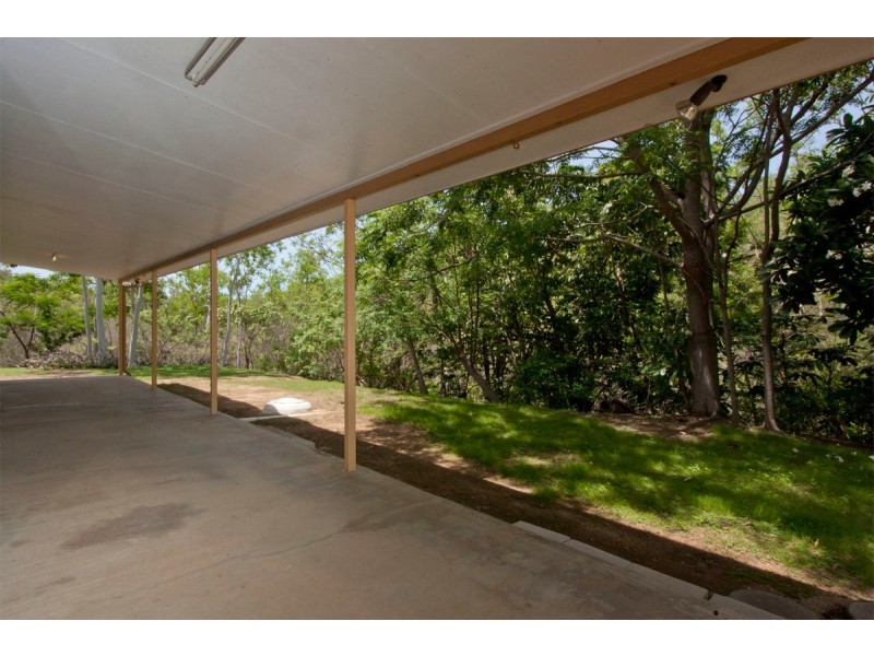 21 Mount Clifton Court, Alligator Creek QLD 4816