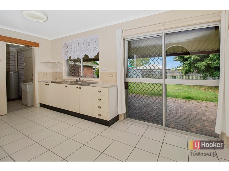 21 Jefferson Crescent, Kirwan QLD 4817