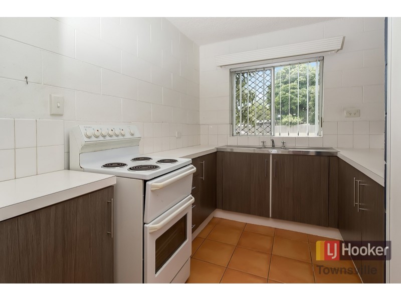 1/24 Bayswater Terrace, Hyde Park QLD 4812