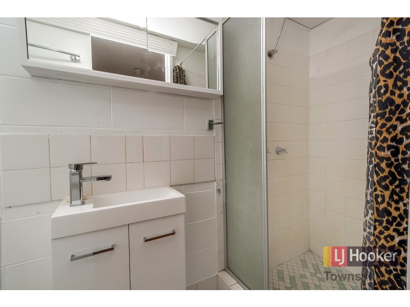 1/24 Bayswater Terrace, Hyde Park QLD 4812