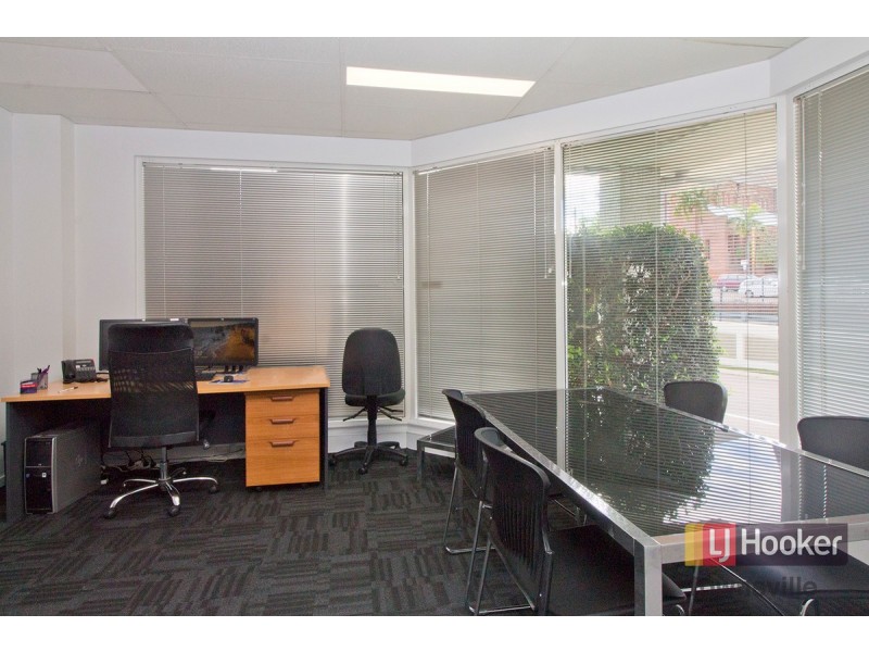 2 Oxley Street, Townsville City QLD 4810