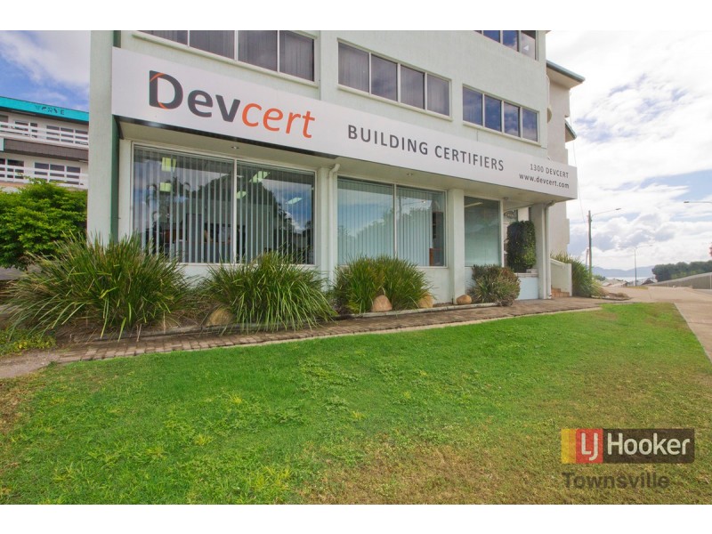 2 Oxley Street, Townsville City QLD 4810