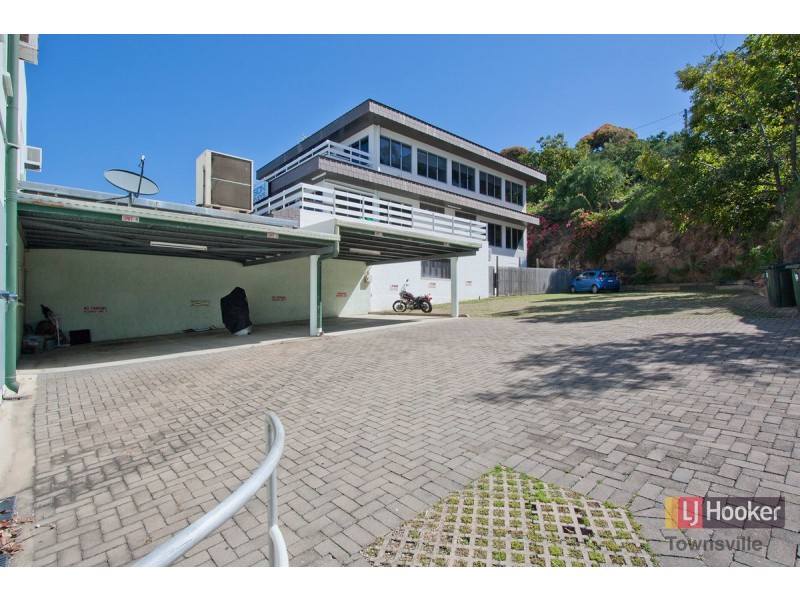 2 Oxley Street, Townsville City QLD 4810