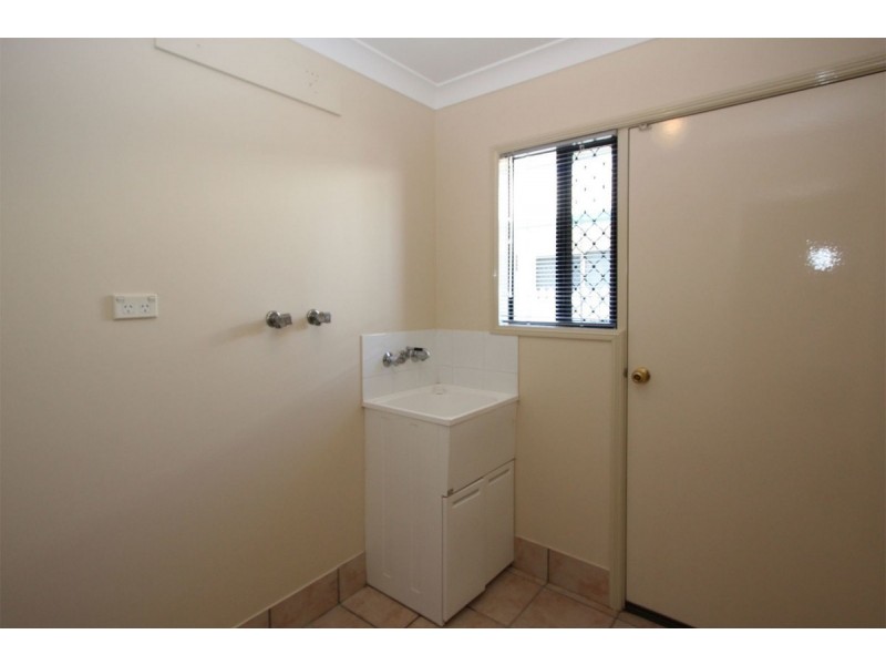 30 Riovista Way, Kirwan QLD 4817