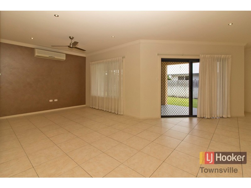 7 Viewpoint Terrace, Idalia QLD 4811