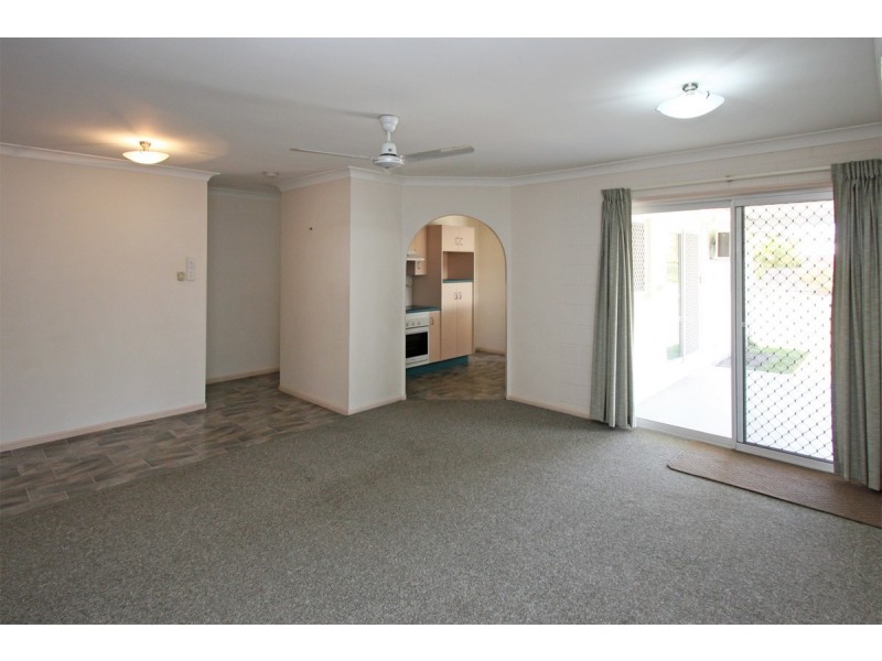29 Spruce Street, Kirwan QLD 4817