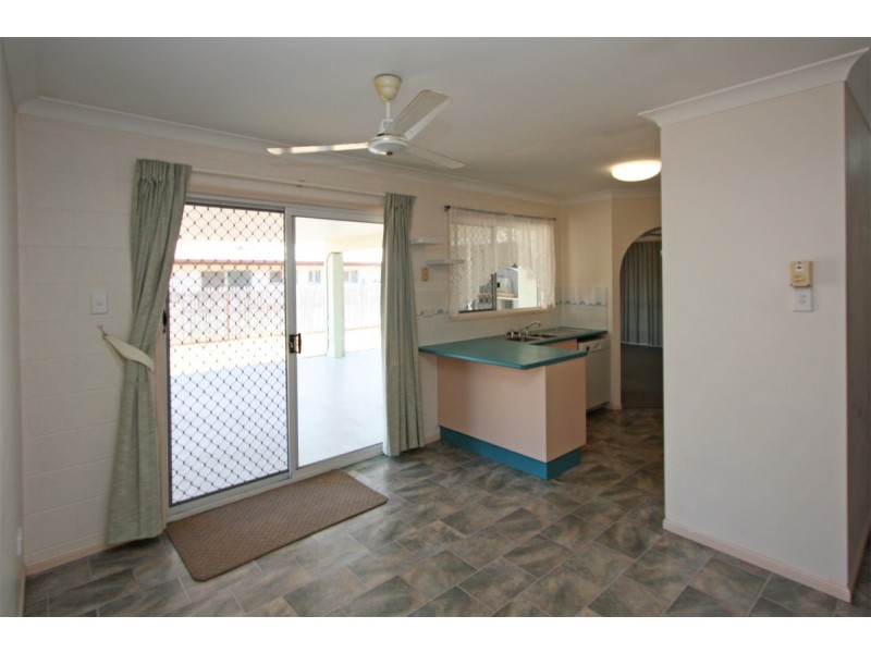 29 Spruce Street, Kirwan QLD 4817