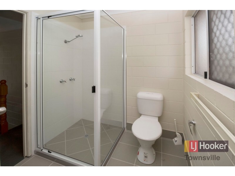 4/7 Palmerston Street, Pimlico QLD 4812