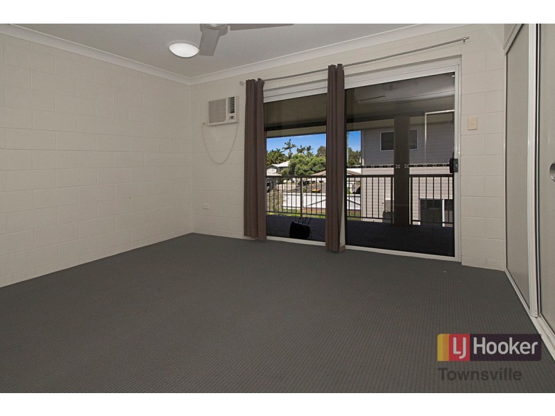 4/7 Palmerston Street, Pimlico QLD 4812