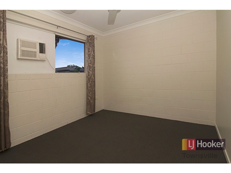 4/7 Palmerston Street, Pimlico QLD 4812