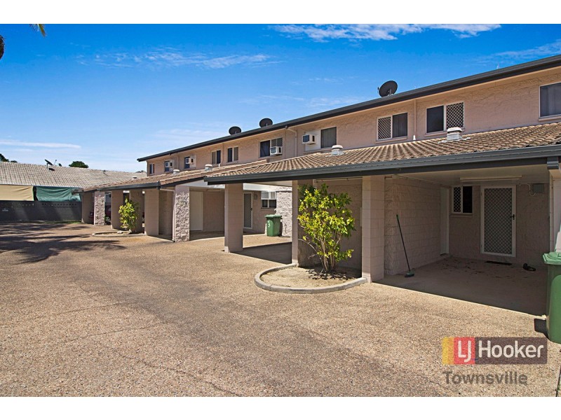 4/7 Palmerston Street, Pimlico QLD 4812