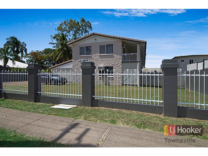 4/7 Palmerston Street, Pimlico QLD 4812