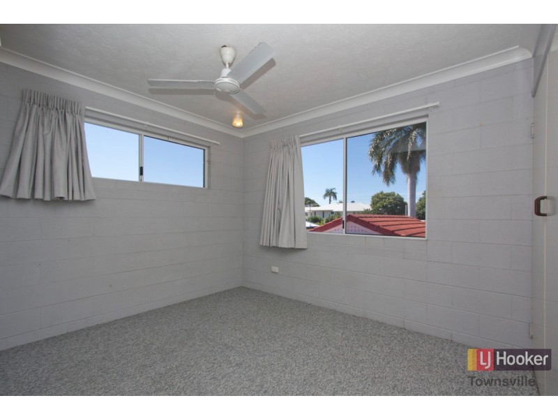 2/10 Watson Street, Rosslea QLD 4812