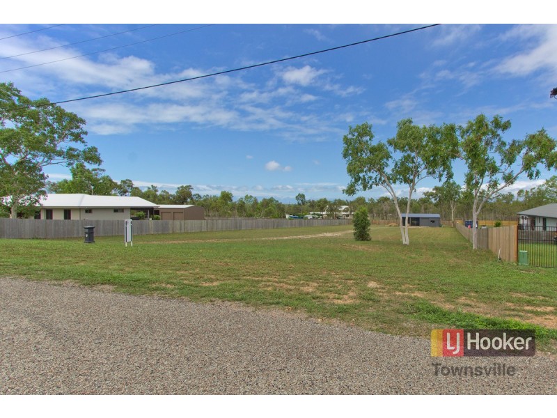 15A Mt Kulburn Drive, Jensen QLD 4818