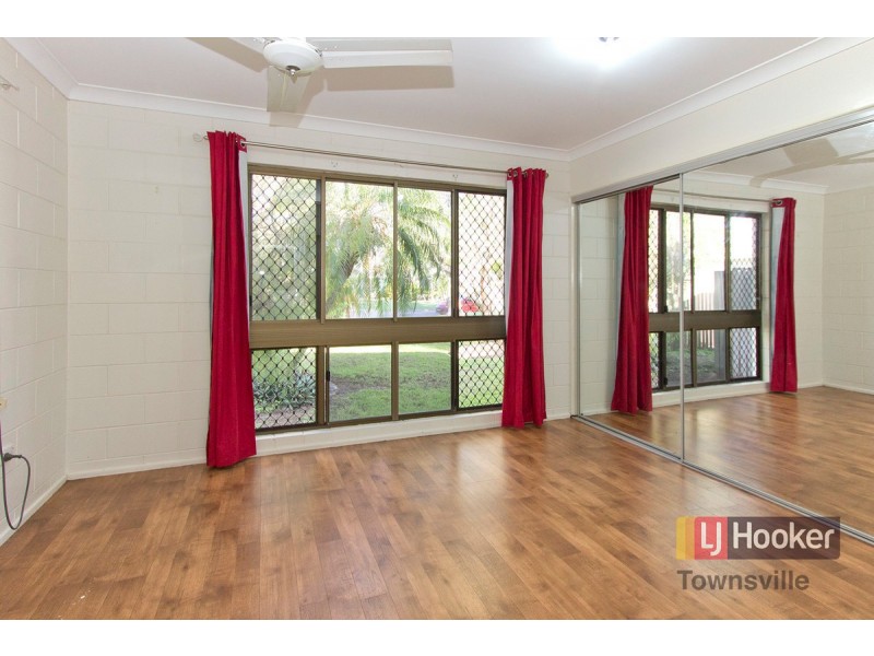 17 Keitley Street, Kirwan QLD 4817