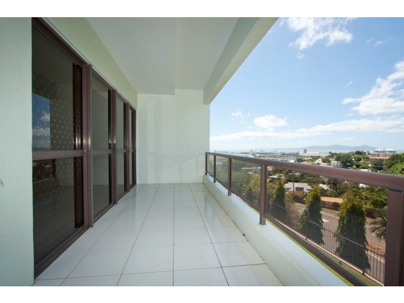 35/7 Hale Street, Townsville City QLD 4810