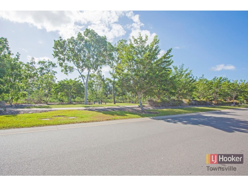 26 Ulysses Drive, Mount Louisa QLD 4814